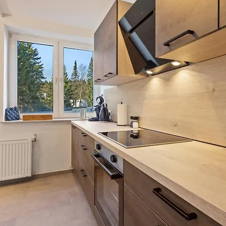 Апартаменты Hillside Zentrale Lage Bikepark & Piste